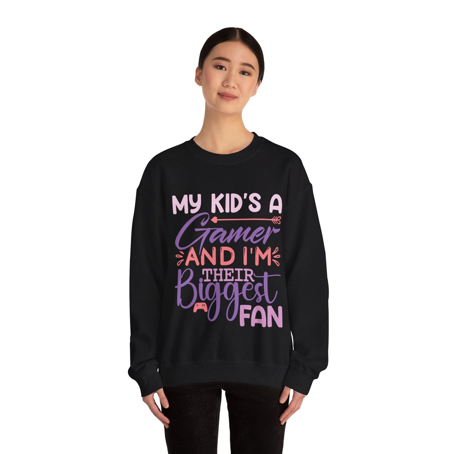 Gamer Mom Esports Champ Crew Neck Sweatshirt for Cheering Gaming Kids in Competetion Tournament Apparel for Video Game Playing Competition Arena E-Gaming E-Sports Events